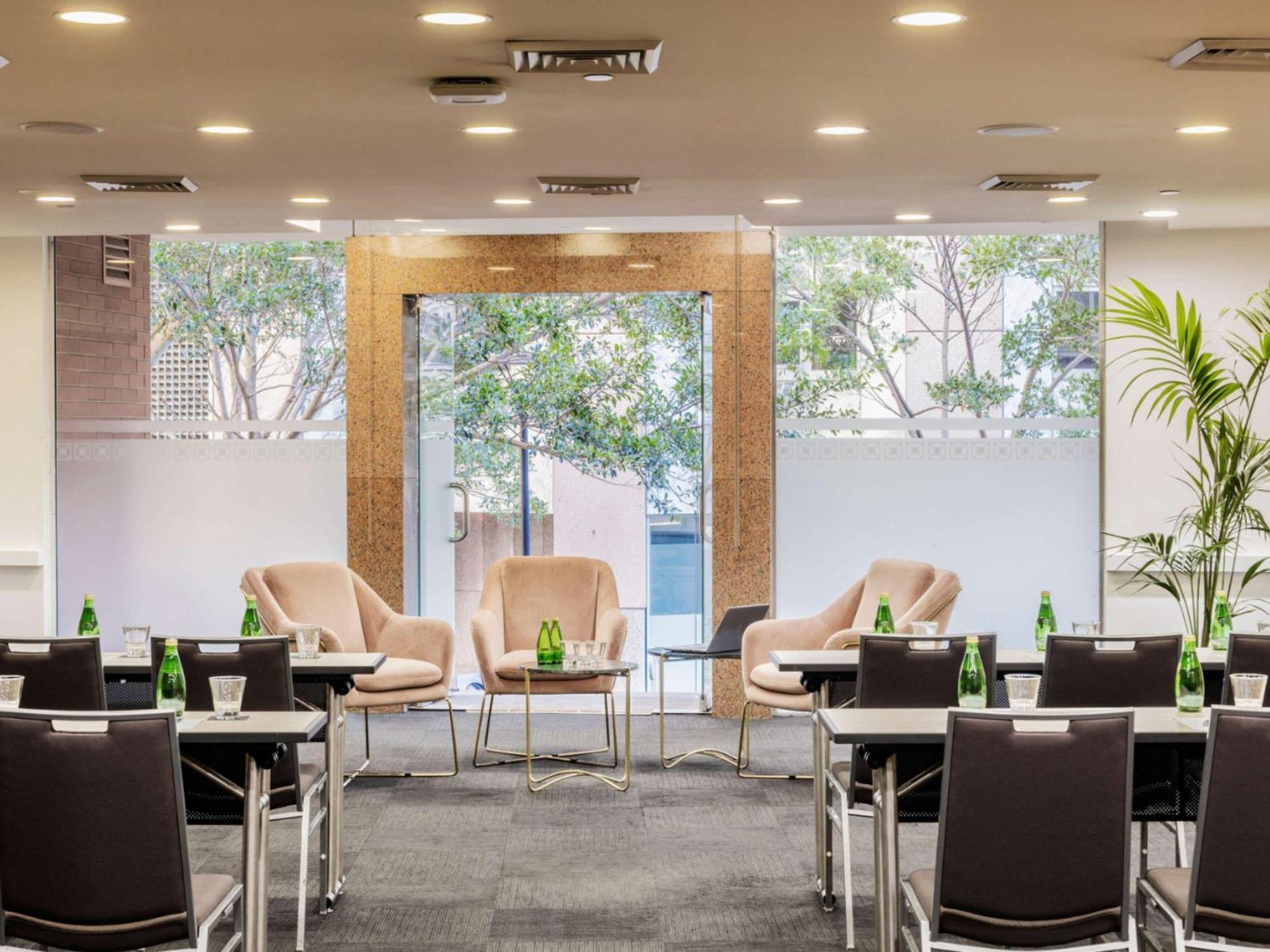 The Sebel Quay West Suites Sydney Exteriér fotografie Meeting room