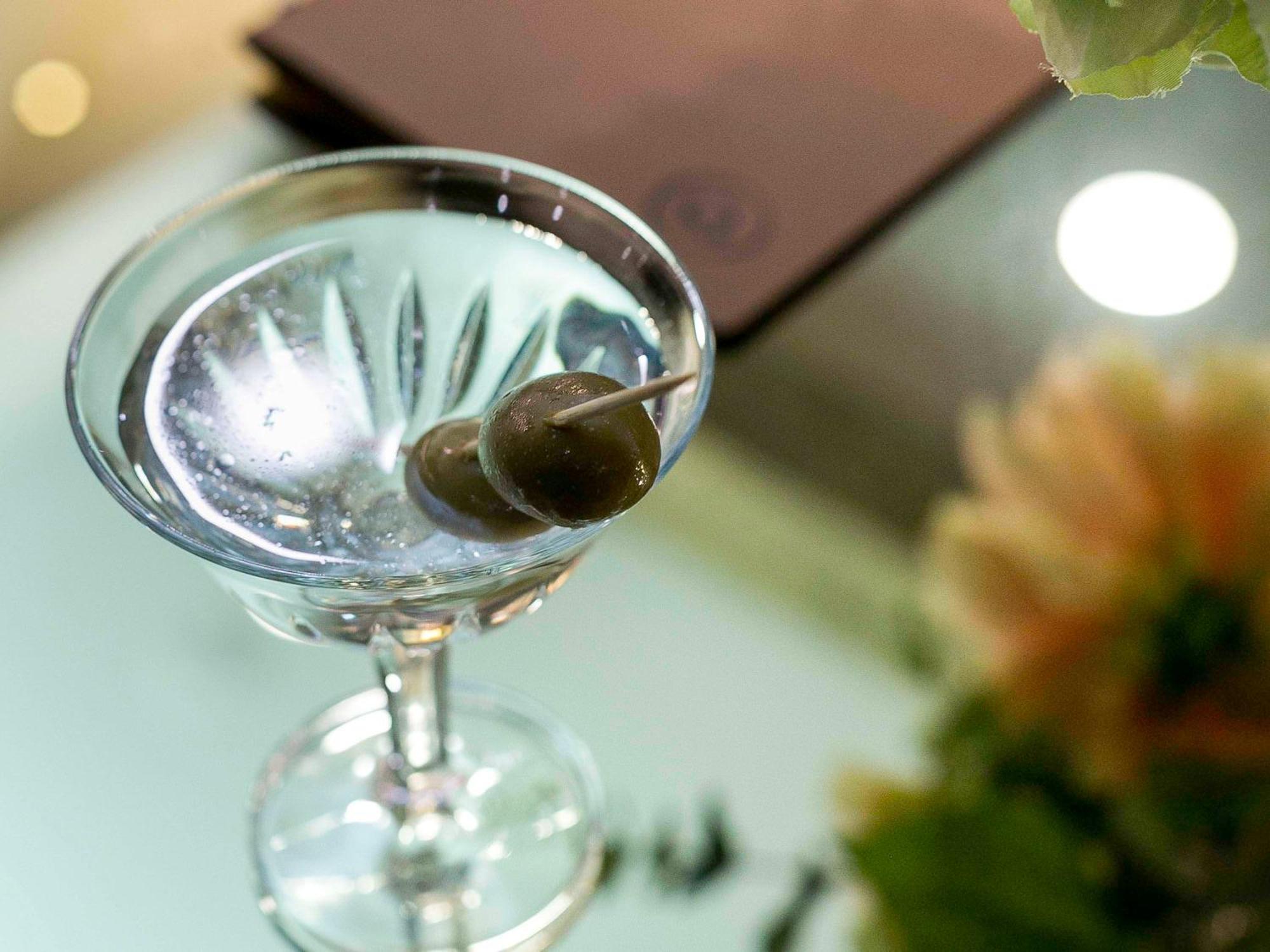 The Sebel Quay West Suites Sydney Exteriér fotografie A dry martini