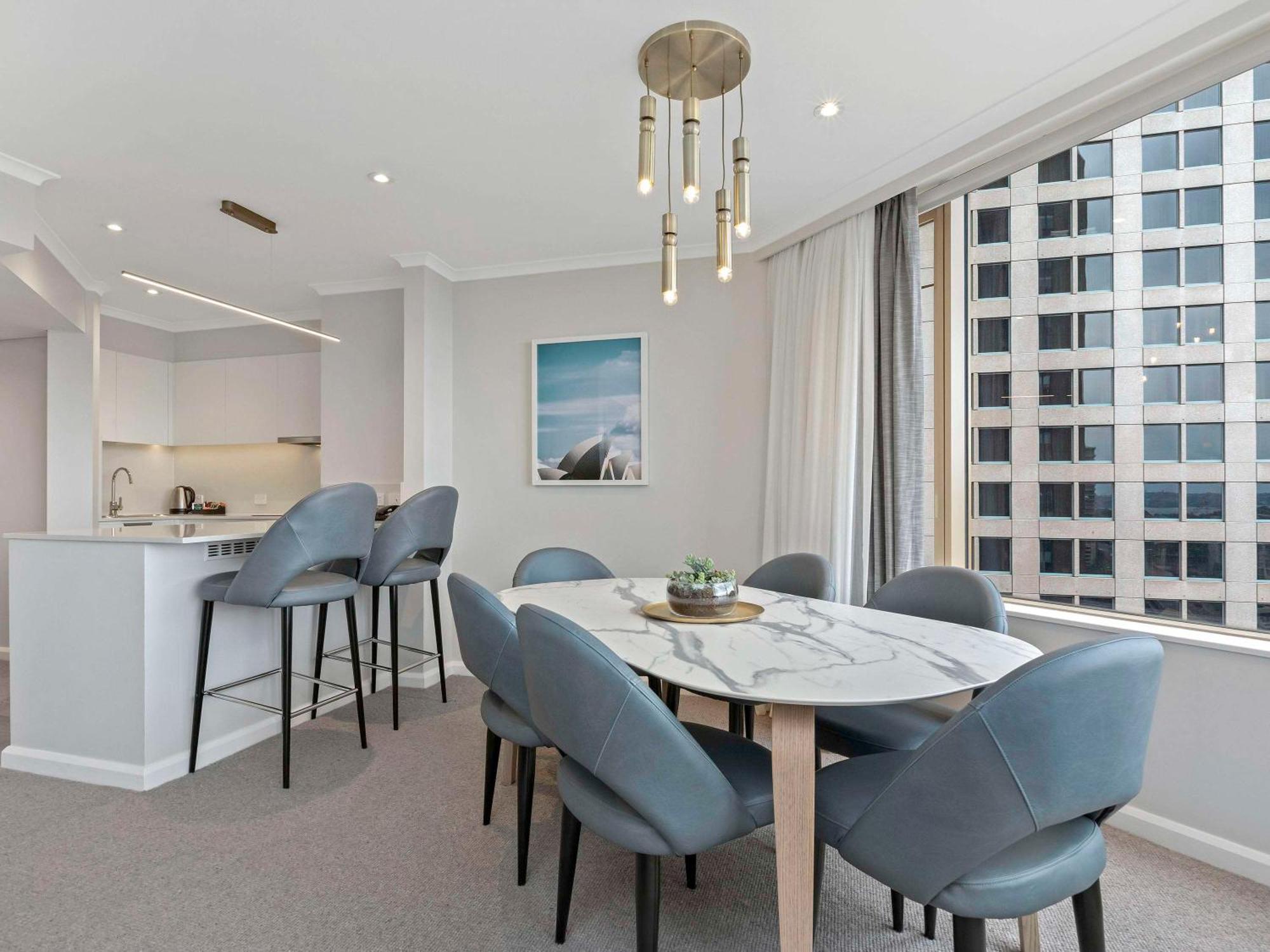 The Sebel Quay West Suites Sydney Exteriér fotografie A staged apartment at The Ivy Residences